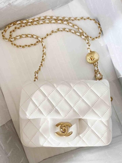 【シャネル】新作♪大人気の斜め掛け♡Flap Bag Gold Ball-選べる4色