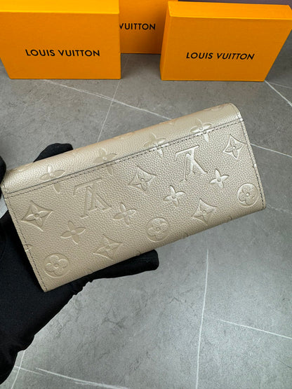 【ルイヴィトン】ダイヤモンド柄長財布 内部工夫 4カラー 在庫わずか